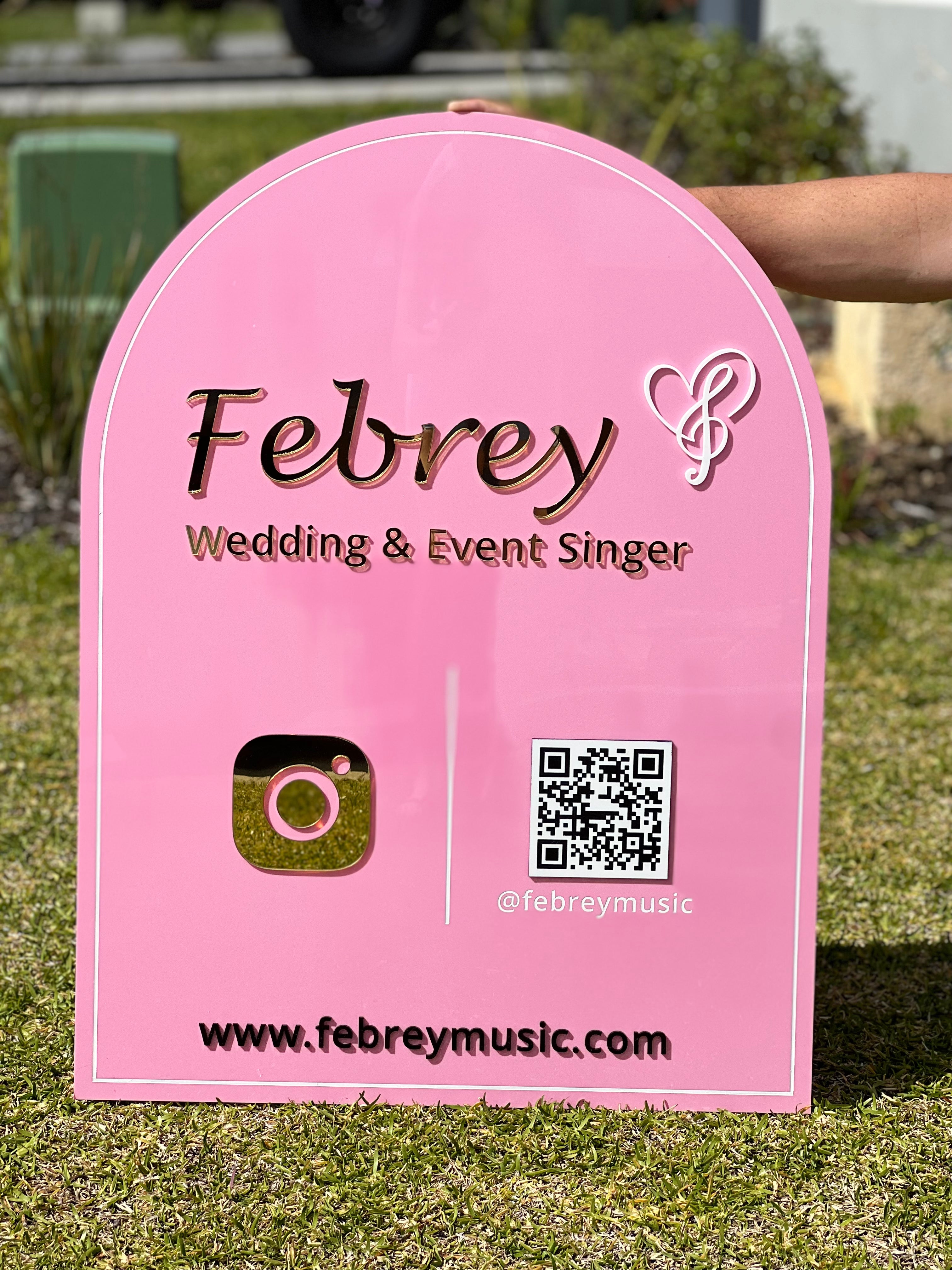 Business Signage with 3D text