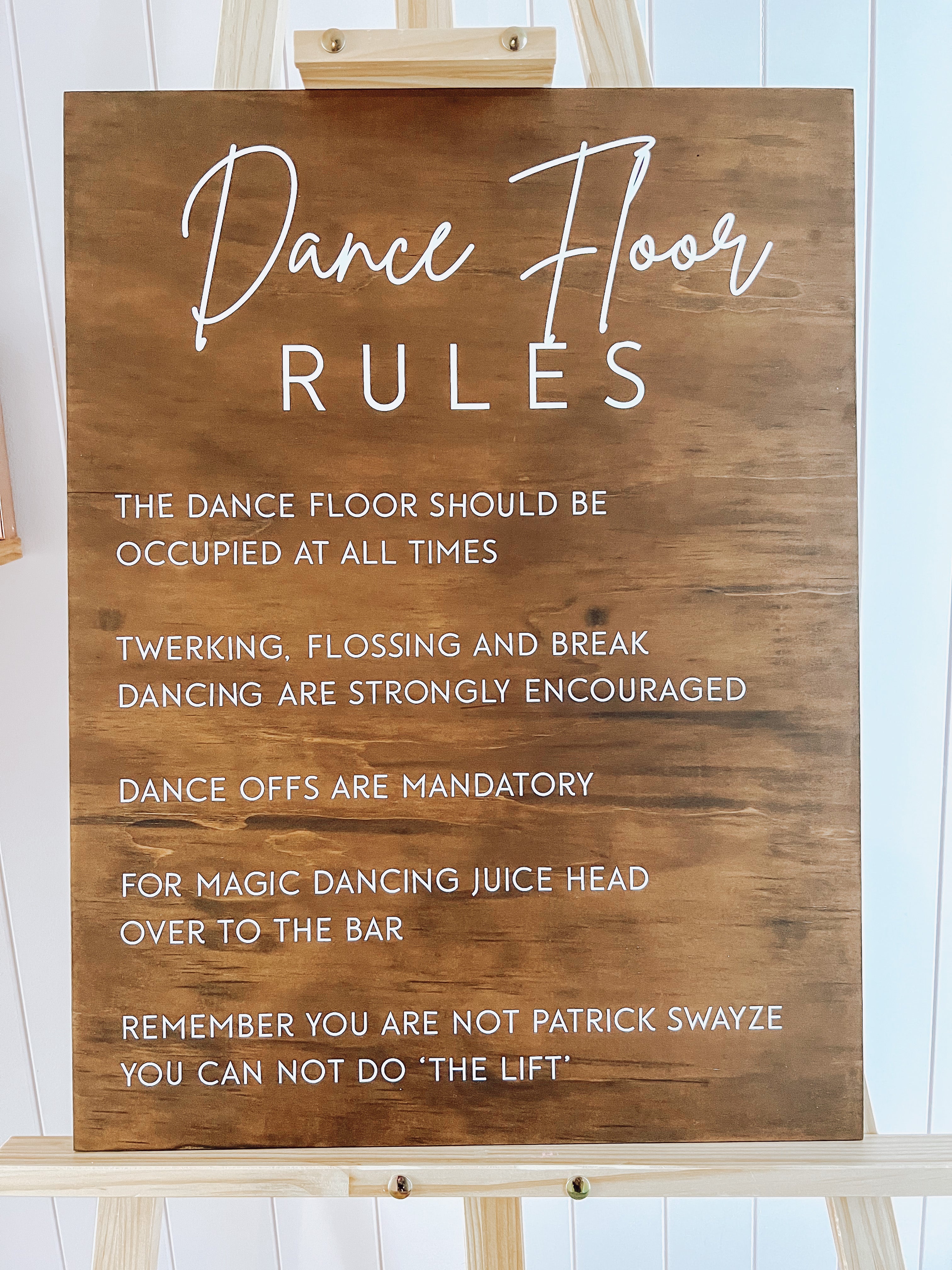 Dance floor rules sign