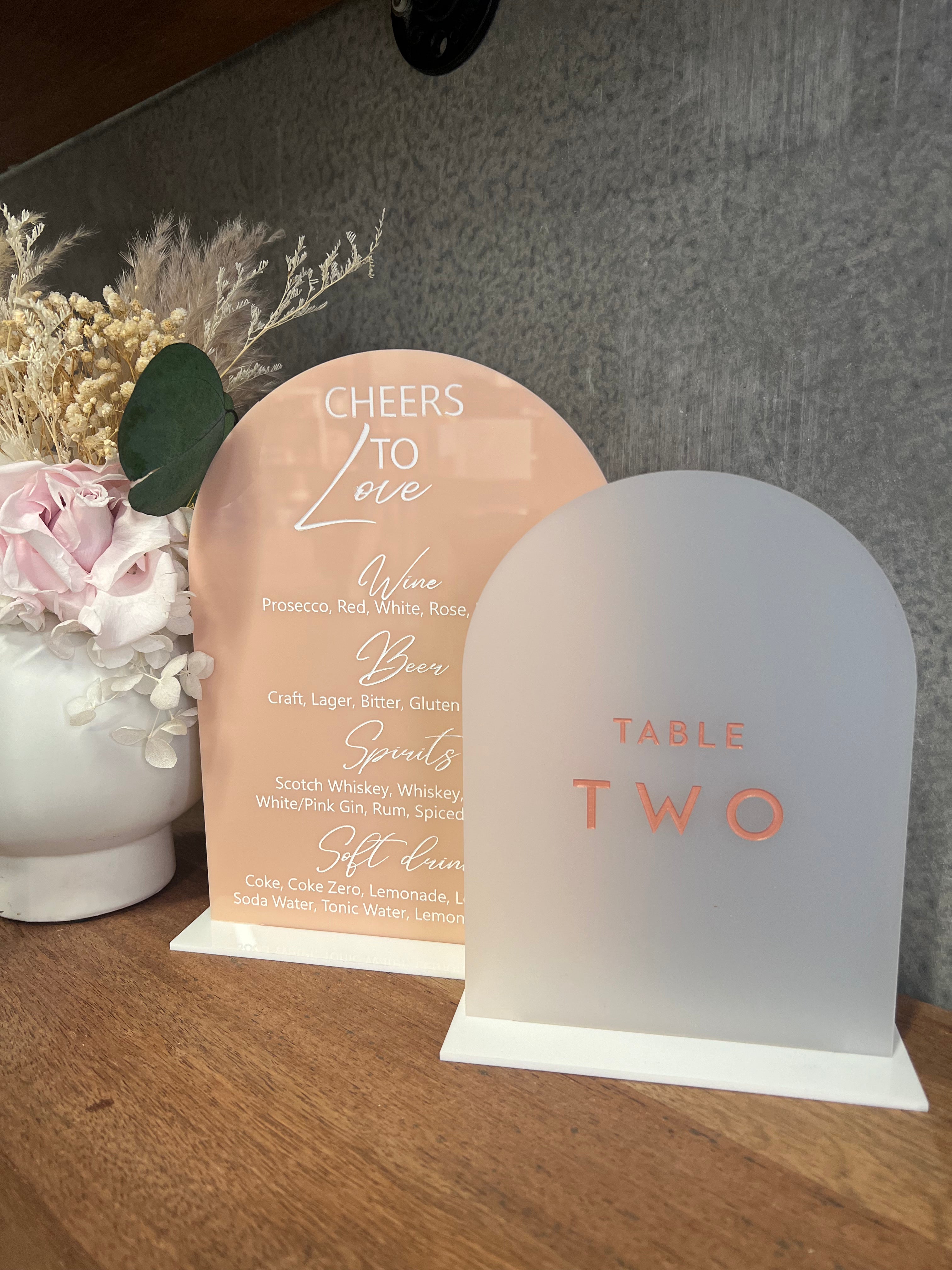 Table numbers 2D text – Two Daisies Creative